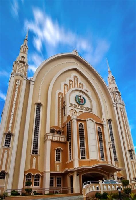 MGA KAPILYA NG .